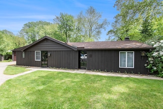 50177 3rd St, Dowagiac, MI 49047