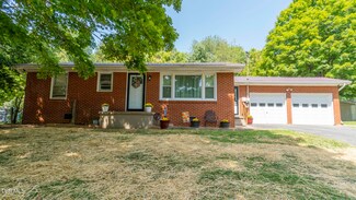 2410 E Lakeview Dr, Johnson City, TN 37601