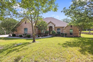 201 S Natural Springs Ln, Azle, TX 76020