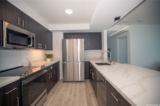 615 Keawe St Unit 2408, Honolulu, HI 96813