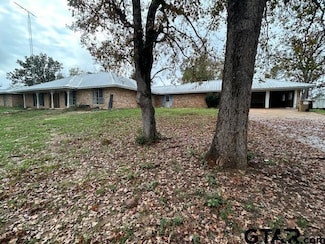 1092 Acr 318, Frankston, TX 75763