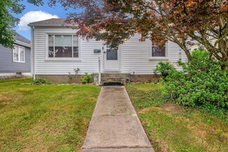 216 Florence Ave, Zanesville, OH 43701