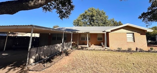 506 W Morris St, Seymour, TX 76380