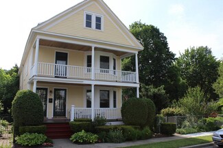 78 7th Ave, Troy, NY 12180