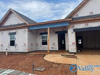 20598 Brook Valley Dr, Athens, AL 35611