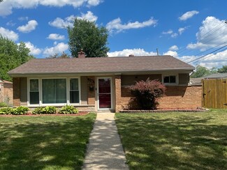 17341 Walter St, Lansing, IL 60438