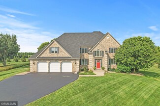 7 Bayhill Rd, Saint Paul, MN 55110