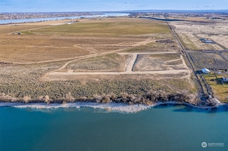 4 Road 3rd St NE, Moses Lake, WA 98837