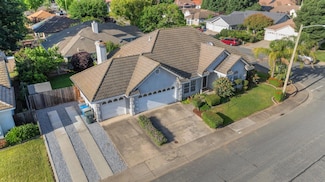2098 Mann Dr, Yuba City, CA 95993