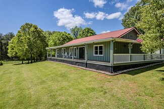 430 Peals Ln, Tellico Plains, TN 37385