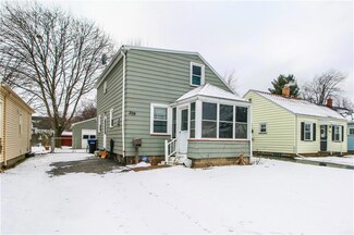 309 Oakwood Rd, Rochester, NY 14616