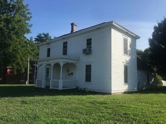 403 Watts Ave, Fayette, MO 65248