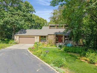 5007 Skycrest Dr, Ames, IA 50010