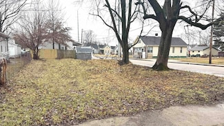 1524 W Louisiana St, Evansville, IN 47710