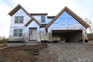 2591 Golden Leaf Dr, Beavercreek, OH 45431