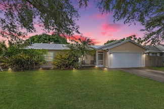 850 SW Durham Terrace, Port Saint Lucie, FL 34953