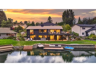 12522 SW 123rd Ave, Portland, OR 97223