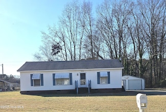 204 N Braswell Dr, Whitakers, NC 27891