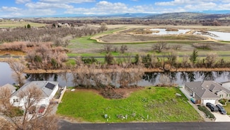 19218 Alee Place, Lake California, CA 96022