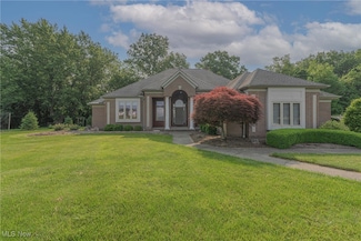 8579 Columbia Rd, Olmsted Falls, OH 44138