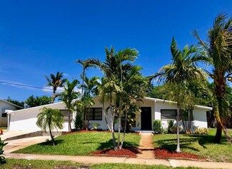 732 S 11th St, Lantana, FL 33462