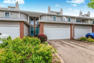 69 Ponwood Cir, Madison, WI 53717