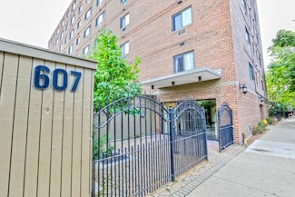 607 W Wrightwood Ave Unit 607, Chicago, IL 60614