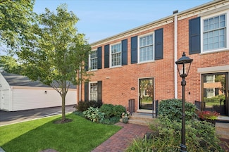 901 Westerfield Dr, Wilmette, IL 60091