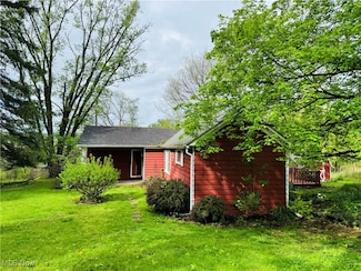46740 Lynn Dr, Saint Clairsville, OH 43950