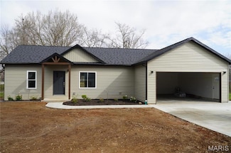 602 W New St, Palmyra, MO 63461