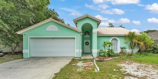 912 Whisper Lake Dr, Winter Haven, FL 33880