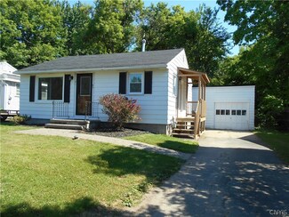 611 Cain St, Chittenango, NY 13037