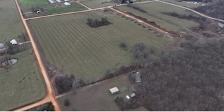 2610 NW Peterson Rd, Gentry, AR 72734