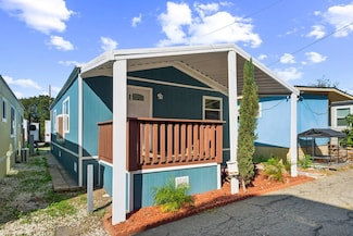 826 E Route 66 Unit 11, Glendora, CA 91740