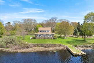 28 Palmer Neck Rd, Pawcatuck, CT 06379