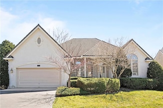 16955 E Heather Ln, Village of Loch Lloyd, MO 64012