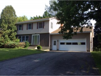 3 Meadow Way, Middlebury, VT 05753