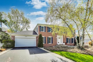 33819 N Shawnee Ave, Grayslake, IL 60030