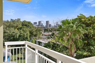 816 NW 11th St Unit 406, Miami, FL 33136