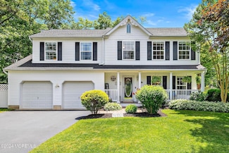 141 Gangway Ln, Manahawkin, NJ 08050