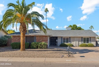 4820 E Ahwatukee Dr, Phoenix, AZ 85044