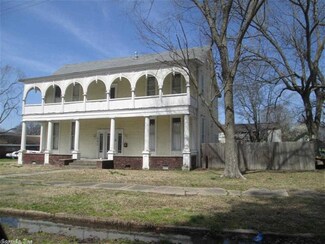 201 E 1st St, de Witt, AR 72042