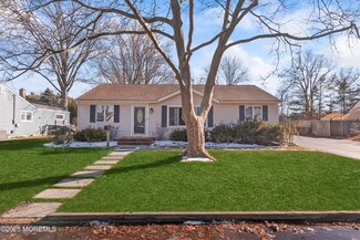 14 Sea Girt Ave, Oceanport, NJ 07757