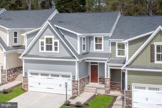 1395 Masters Ln, York, PA 17403