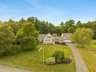 28 Johnson Dr, Lakeville, MA 02347