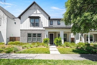 3180 Crocker Dr, Sacramento, CA 95818