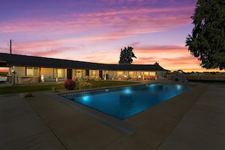 8708 Road K NE, Moses Lake, WA 98837