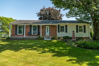 5243 W 53rd St, Fairview, PA 16415