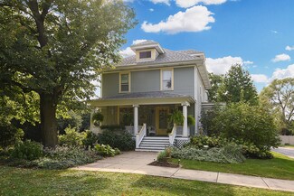 336 Holbrook Cir, Chicago Heights, IL 60411