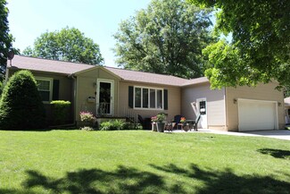 504 Maple St Unit 104, Early, IA 50535